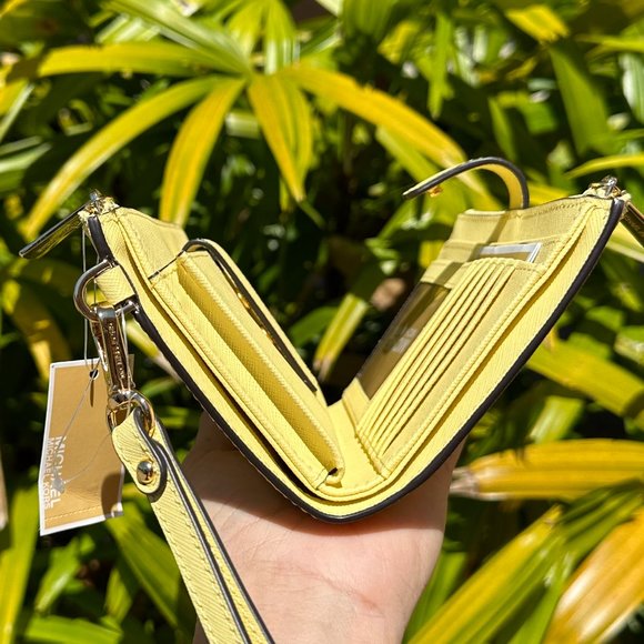 Michael Kors Jet Set Large Chain Tote Bag + Double Zip Wallet Black Yellow - Picture 14 of 16